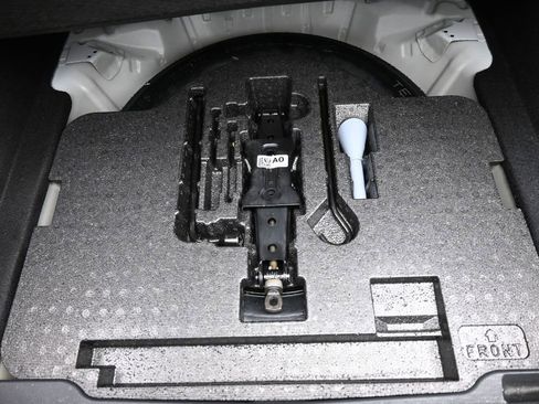 Certified 2023 Honda Accord EX image 23