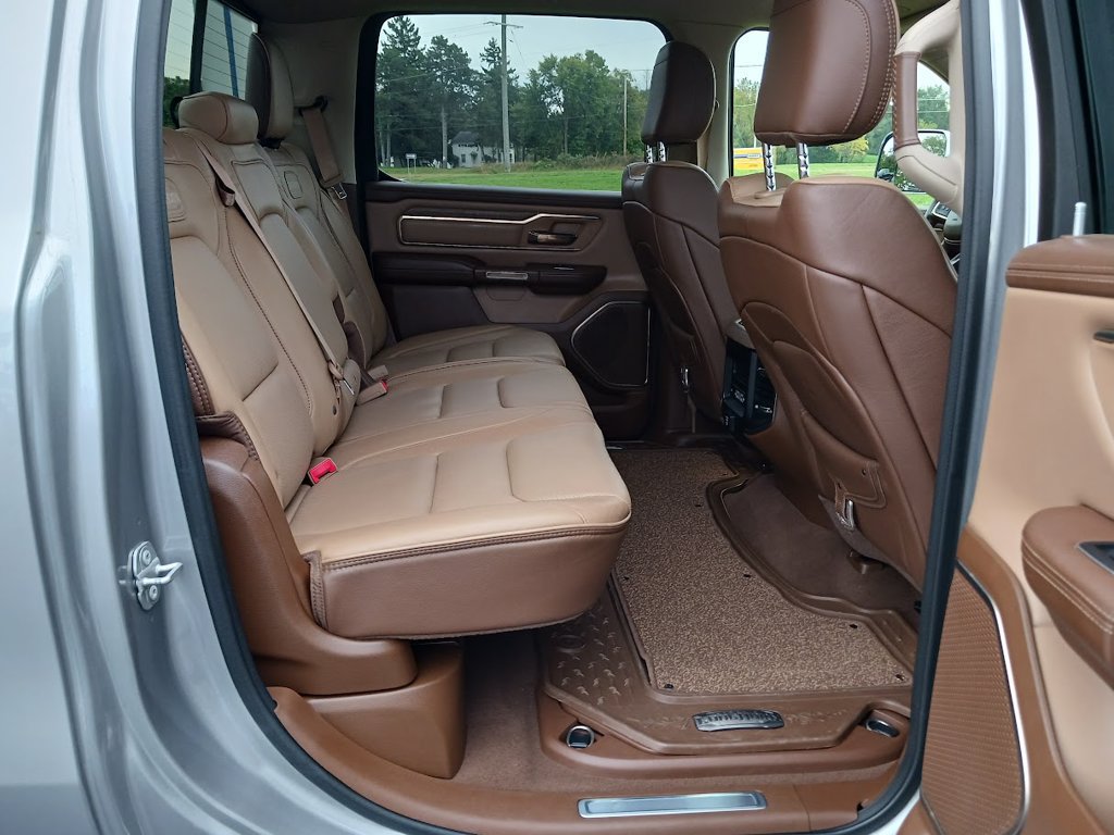 Used 2019 RAM 1500 Limited w/ Trailer Tow Group AWD/4WD image 16