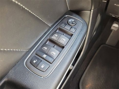 Certified 2023 Dodge Charger Scat Pack image 25