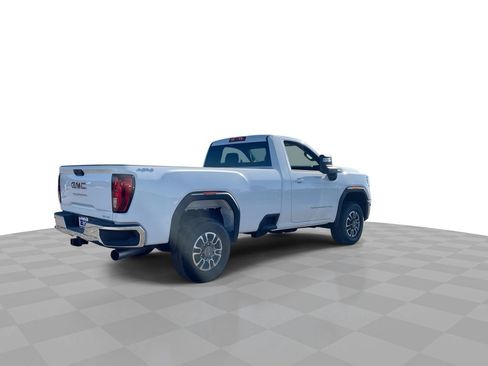 New 2025 GMC Sierra 2500 SLE image 2