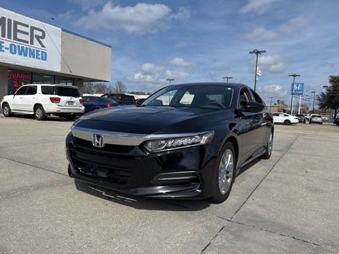 Used 2018 Honda Accord LX image 1