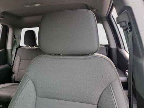 Used 2022 Chevrolet Silverado 1500 Custom image 14