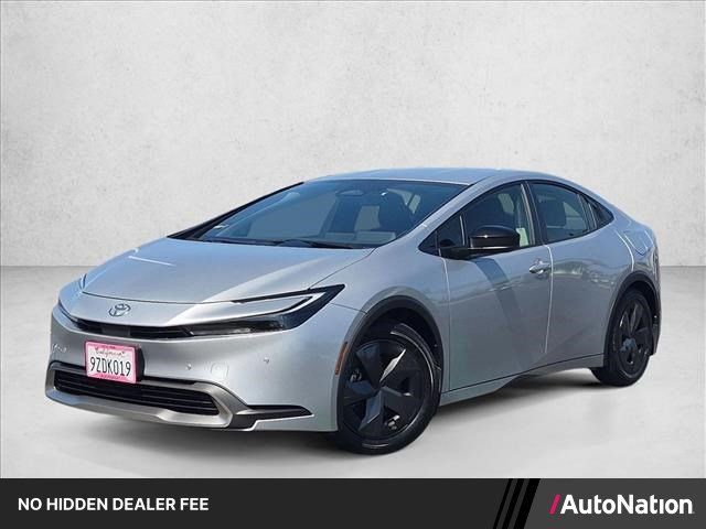 Used 2026 Toyota Prius Plug-In Hybrid FWD image 1