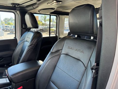 Used 2023 Jeep Wrangler Sahara 4xe image 10