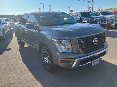 Used 2021 Nissan Titan SV