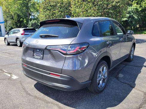 New 2026 Honda HR-V LX image 3