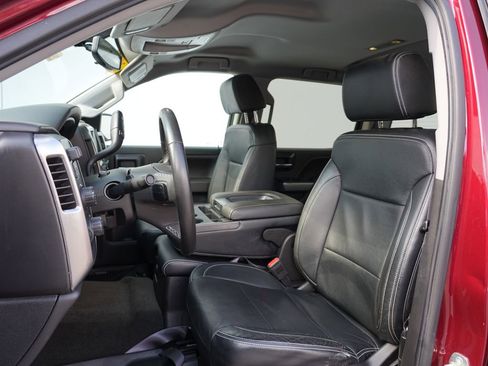 Used 2017 Chevrolet Silverado 1500 LT w/ All Star Edition AWD/4WD image 12