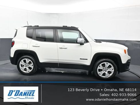 Used 2018 Jeep Renegade Limited AWD/4WD image 7