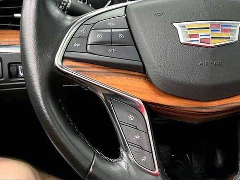 Used 2023 Cadillac XT5 Premium Luxury image 25