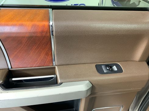 Used 2019 Ford F150 King Ranch w/ Equipment Group 601A Luxury AWD/4WD image 27