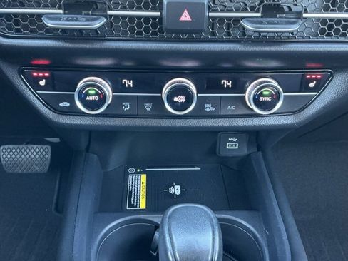 Certified 2023 Honda HR-V EX-L image 13