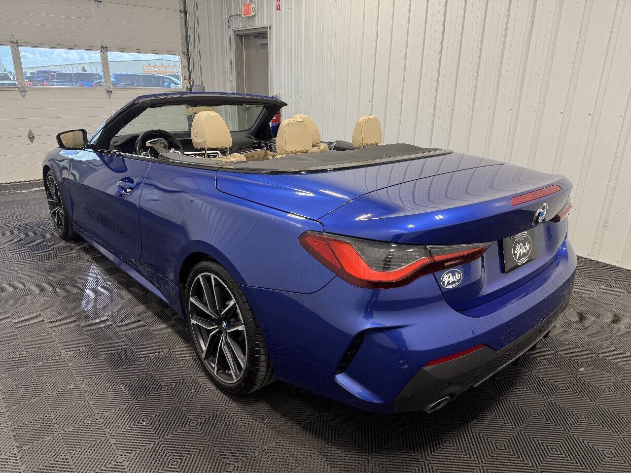 Used 2023 BMW 430i Convertible w/ M Sport Package RWD image 41
