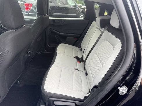 Used 2024 Ford Escape Active AWD/4WD image 16