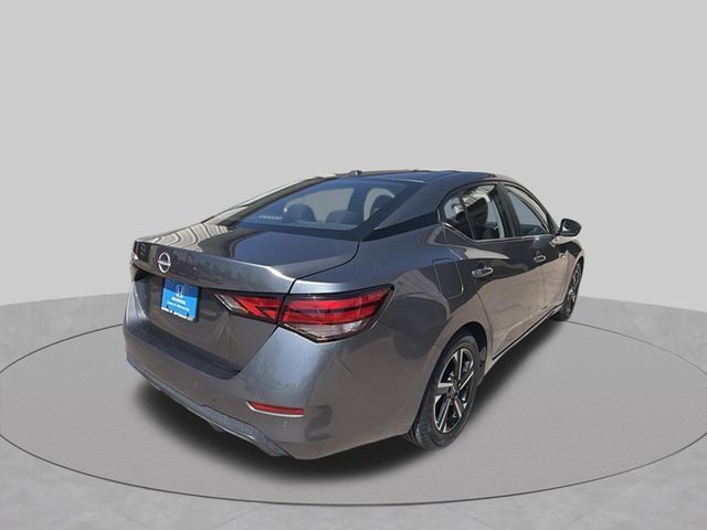 Used 2025 Nissan Sentra SV FWD image 5
