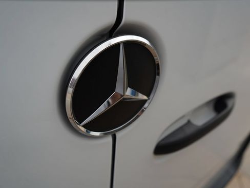 Used 2025 Mercedes-Benz Sprinter 2500 image 5