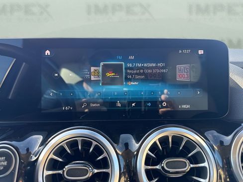 Used 2022 Mercedes-Benz GLA 250 4MATIC w/ Premium Package Lite image 17