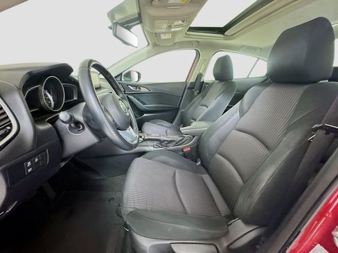 Used 2016 MAZDA MAZDA3 i Touring w/ Popular Equipment Package FWD image 9