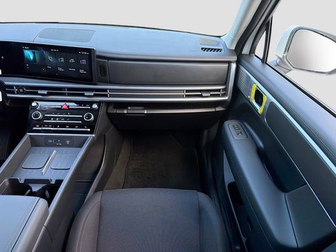 New 2026 Hyundai Santa Fe SE FWD image 18