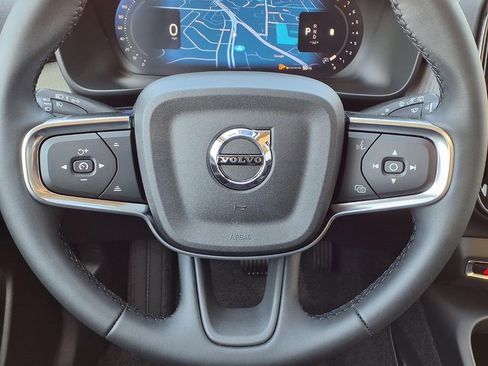 New 2026 Volvo XC40 B5 Plus w/ Climate Package AWD/4WD image 12
