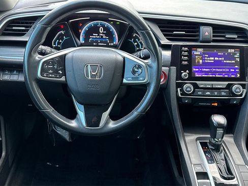 Certified 2019 Honda Civic EX image 17