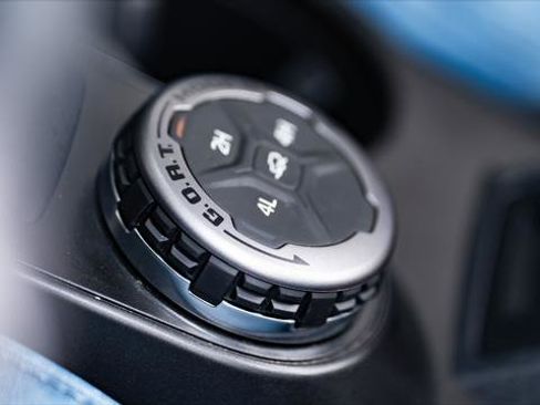 Used 2023 Ford Bronco Big Bend image 27