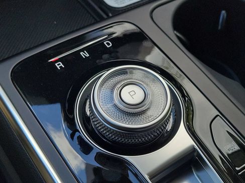 New 2026 Kia Carnival EX FWD image 19