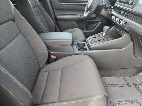 Certified 2025 Honda CR-V LX image 10