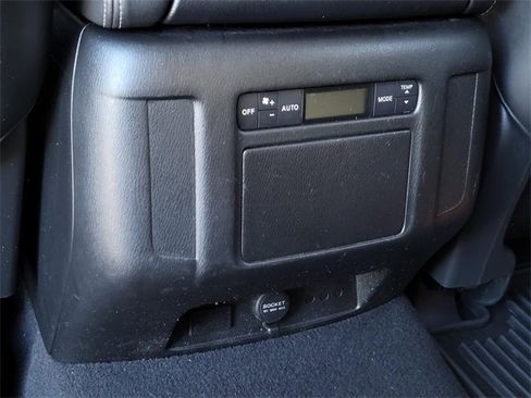 Used 2017 INFINITI QX80 Base w/ Driver Assistance Package image 14