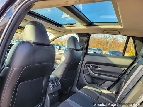 Used 2023 MAZDA CX-50 2.5 S w/ Preferred Plus Pkg image 12