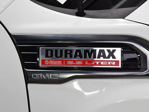 Used 2020 GMC Sierra 2500 AT4 w/ AT4 Premium Package image 17