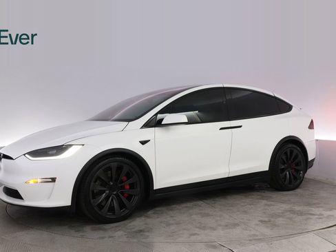 Used 2023 Tesla Model X Plaid AWD/4WD image 18