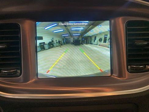 Used 2019 Dodge Charger SXT w/ Driver Confidence Group image 20