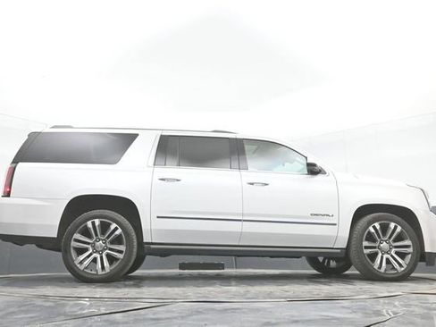 Used 2019 GMC Yukon XL Denali w/ Denali Ultimate Package image 54