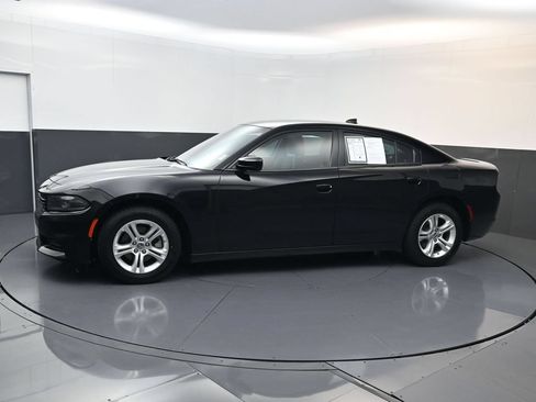 Used 2023 Dodge Charger SXT RWD image 9