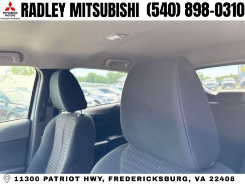 Used 2022 Mitsubishi Eclipse Cross ES AWD/4WD image 2
