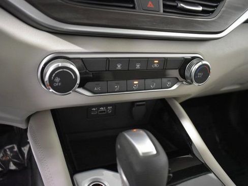 Certified 2023 Nissan Altima 2.5 SV image 23