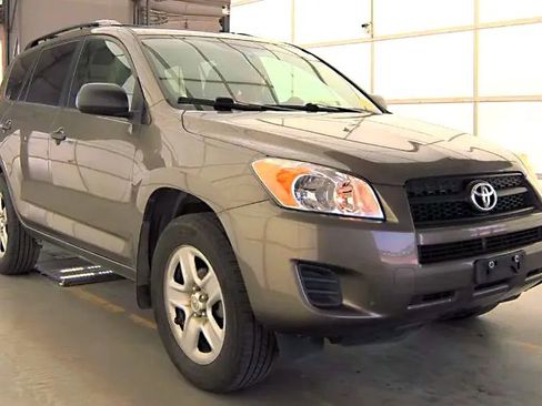 Used 2010 Toyota RAV4 2WD image 2