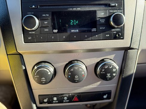 Used 2010 Dodge Avenger R/T w/ Premium Convenience Group image 13