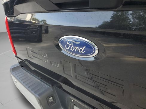 Used 2023 Ford F150 XLT RWD image 28