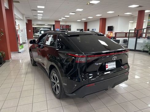 New 2024 Toyota bZ4X AWD w/ Weather Package image 6