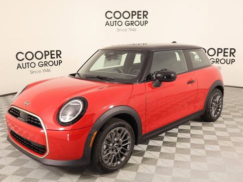 New 2025 MINI Cooper 2-Door Hardtop image 10
