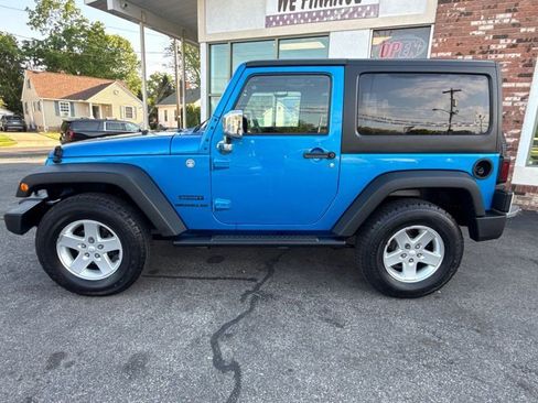Used 2015 Jeep Wrangler Sport w/ Quick Order Package 24S AWD/4WD image 8