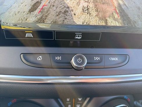 Used 2025 Chevrolet Blazer LT image 20