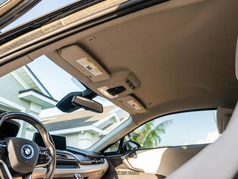 Used 2016 BMW i8 image 47