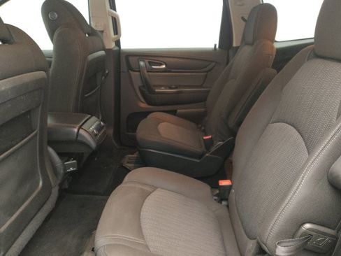 Used 2017 Chevrolet Traverse LT w/ Traveler's Package image 18