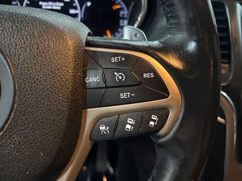 Used 2015 Jeep Grand Cherokee Summit AWD/4WD image 19