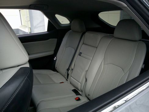 Used 2017 Lexus RX 350 FWD w/ Premium Package image 34