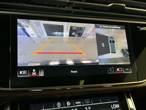 Used 2025 Audi Q8 Premium Plus image 26