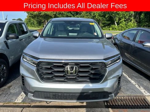 Used 2025 Honda Pilot EX-L image 13