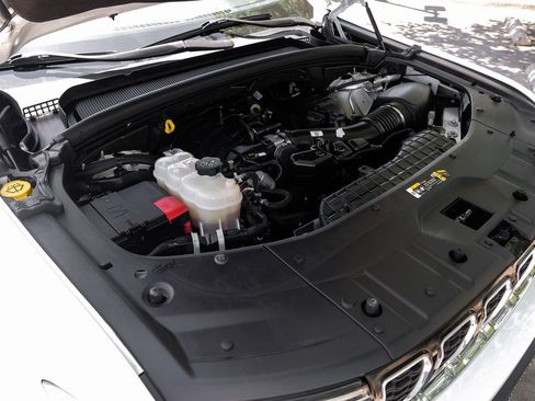 Used 2022 Jeep Grand Cherokee Limited image 62